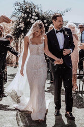 Gorgeous Mermaid Sleeveless Spaghetti Straps Lace Wedding Dresses